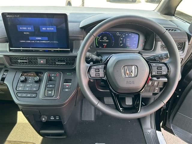 STEPWAGON e:HEV SPADA