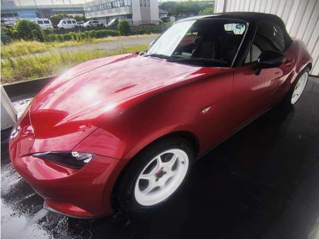 ROADSTER