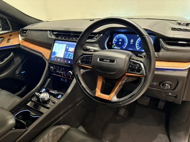 JEEP GRAND CHEROKEE L