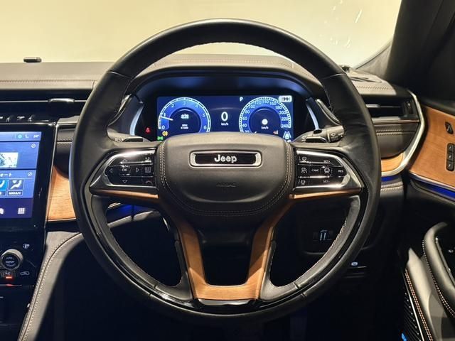 JEEP GRAND CHEROKEE L