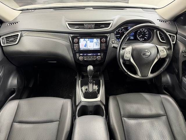 X-TRAIL HYBRID 4WD
