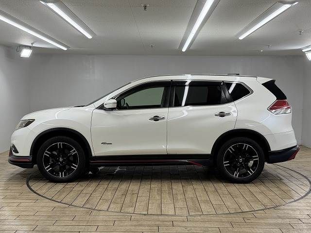 X-TRAIL HYBRID 4WD