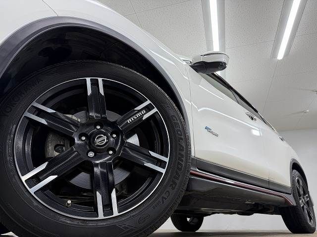 X-TRAIL HYBRID 4WD