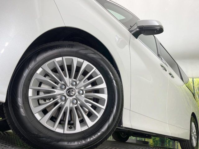 ALPHARD hybrid