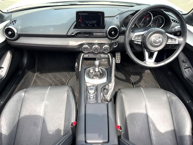 ROADSTER