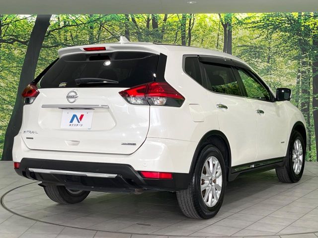 X-TRAIL HYBRID 4WD