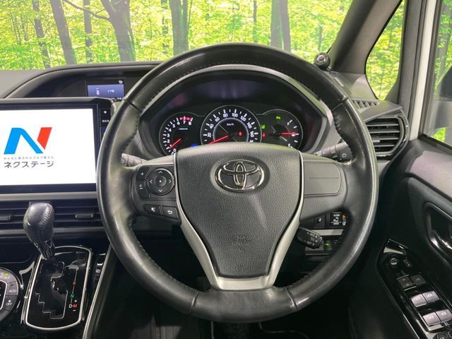 VOXY 4WD