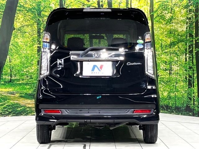N-WGN CUSTOM 4WD