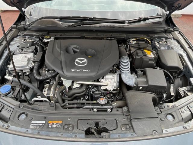 MAZDA3 FASTBACK