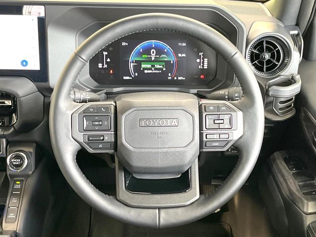 LANDCRUISER 250