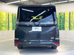 VOXY HYBRID