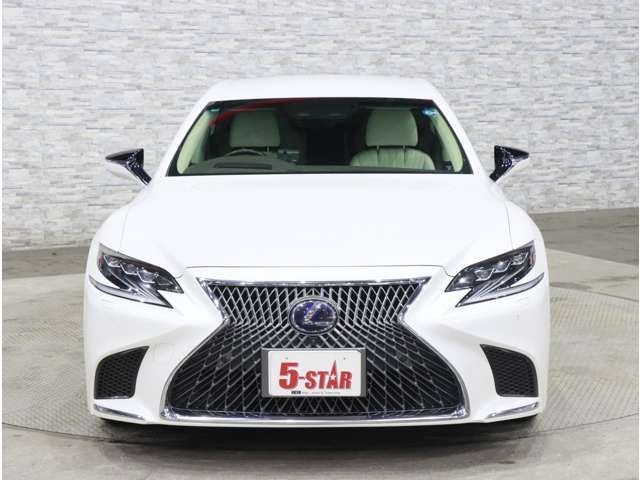 LEXUS LS500h 4WD