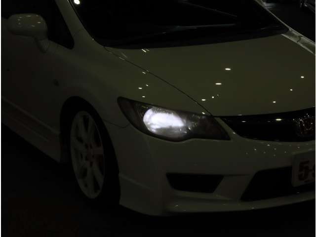 CIVIC sedan