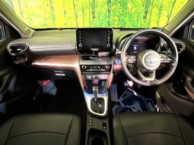 YARIS CROSS HYBRID