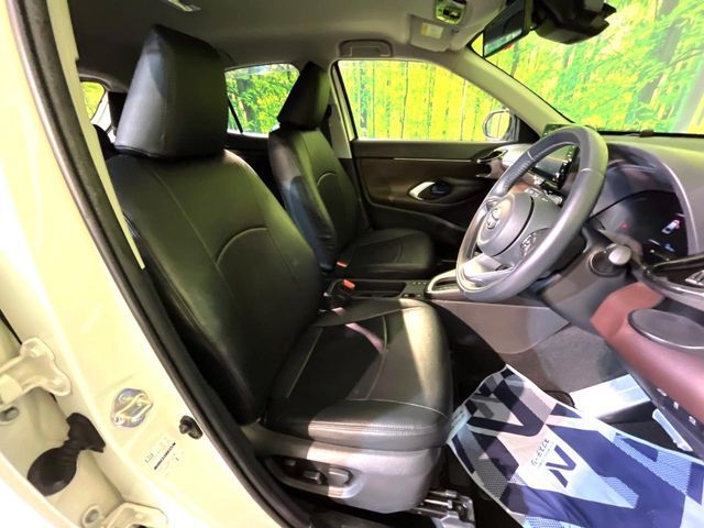 YARIS CROSS HYBRID
