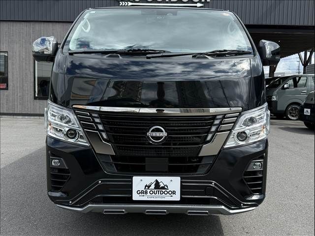 CARAVAN van 4WD