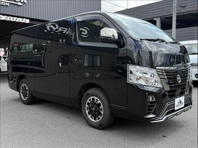 CARAVAN van 4WD