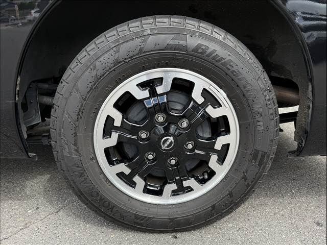 CARAVAN van 4WD