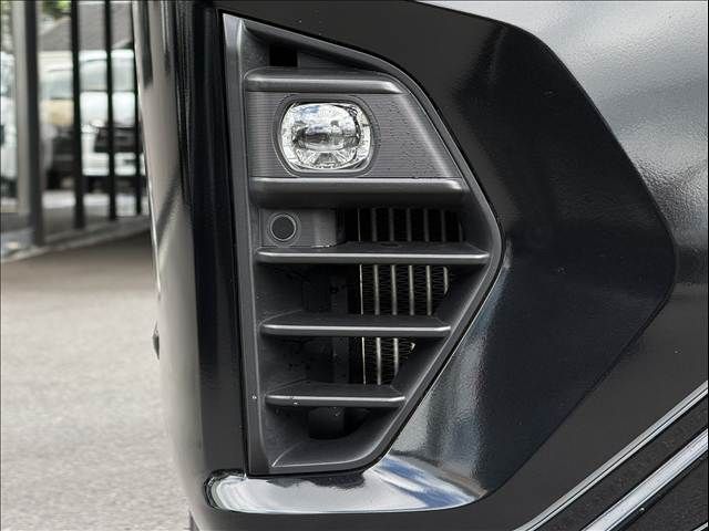 CARAVAN van 4WD
