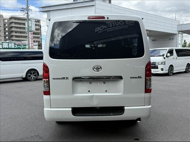 REGIUSACE van 2WD