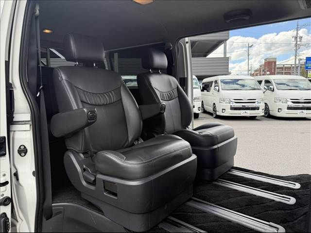 REGIUSACE van 2WD