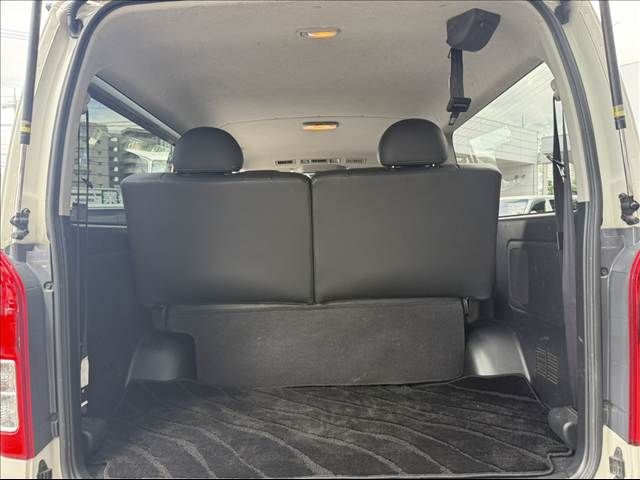 REGIUSACE van 2WD