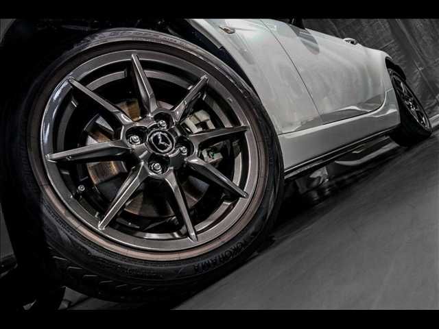 ROADSTER