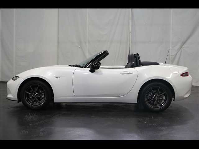 ROADSTER