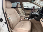 CROWN sedan