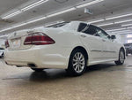 CROWN sedan