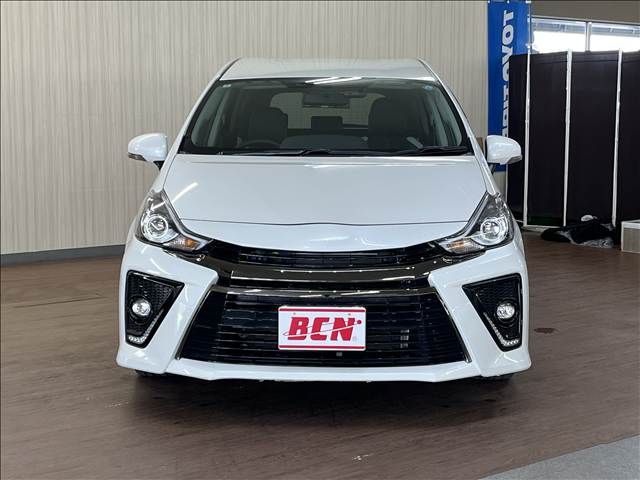 PRIUS Alpha