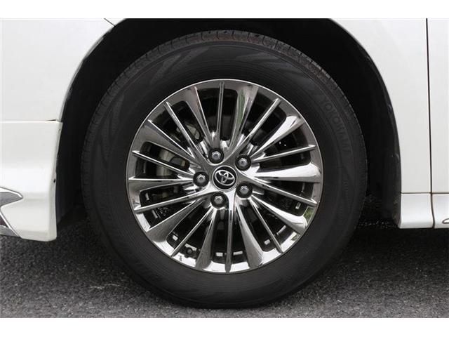 ALPHARD hybrid 4WD