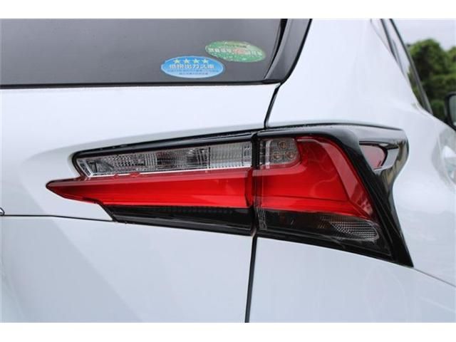 LEXUS NX200t