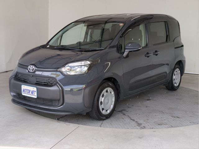 SIENTA HYBRID