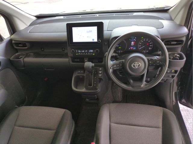 SIENTA HYBRID