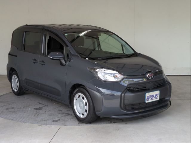 SIENTA HYBRID