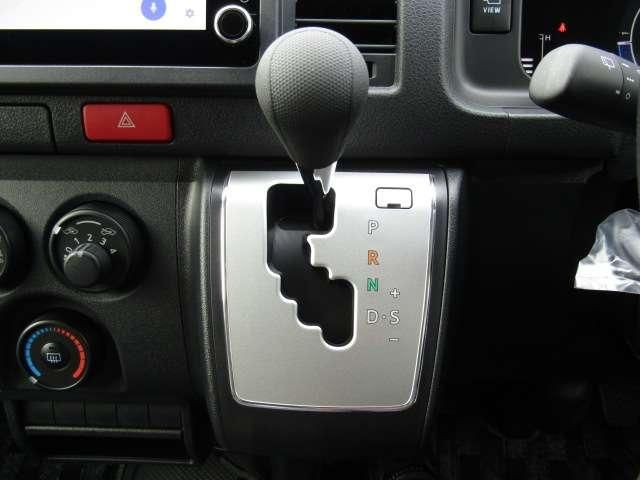 HIACE van 2WD