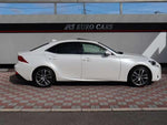 LEXUS IS200t