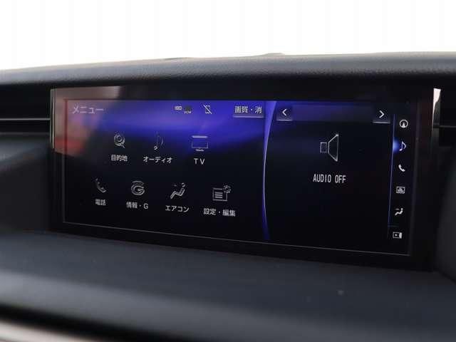 LEXUS IS200t