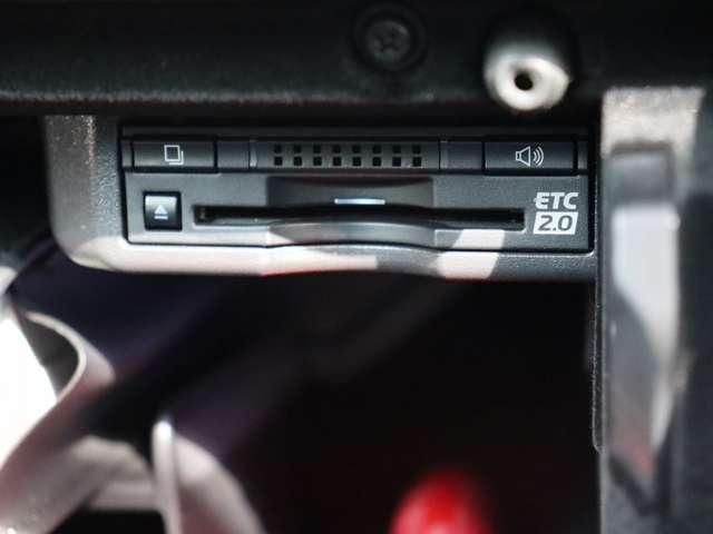 LEXUS IS200t