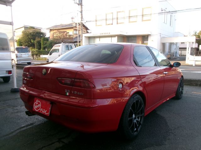 ALFAROMEO 156