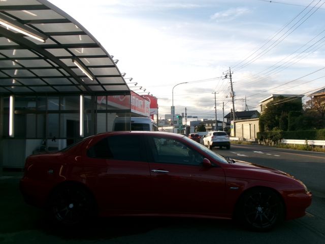 ALFAROMEO 156