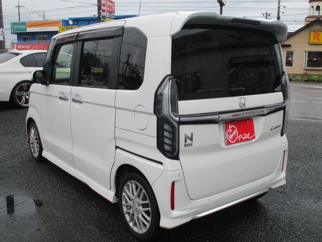 N BOX CUSTOM
