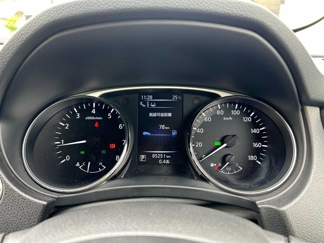 X-TRAIL 4WD