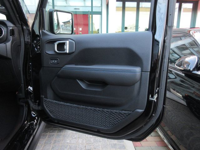 JEEP WRANGLER UNLIMITED