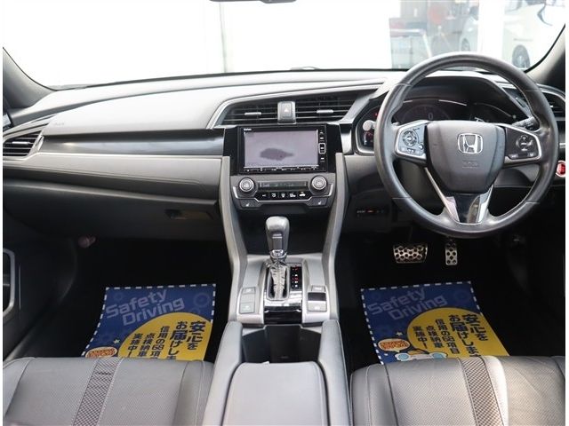 CIVIC hatchback