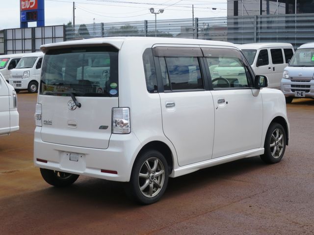 PIXIS SPACE CUSTOM 4WD