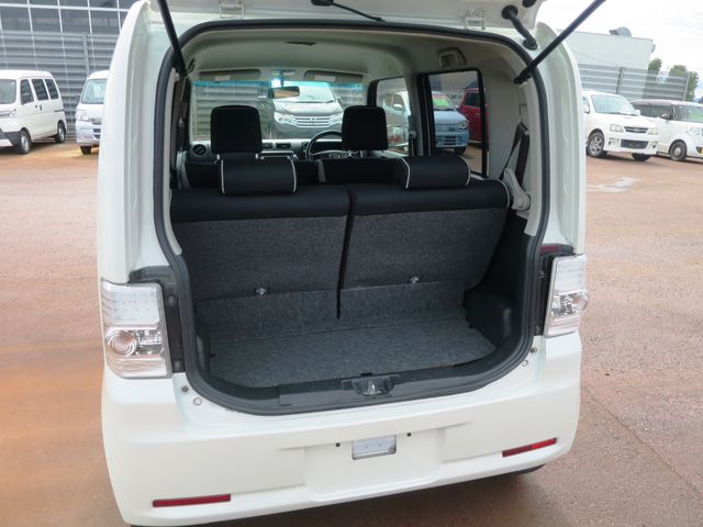 PIXIS SPACE CUSTOM 4WD