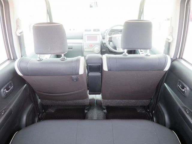 PIXIS SPACE CUSTOM 4WD