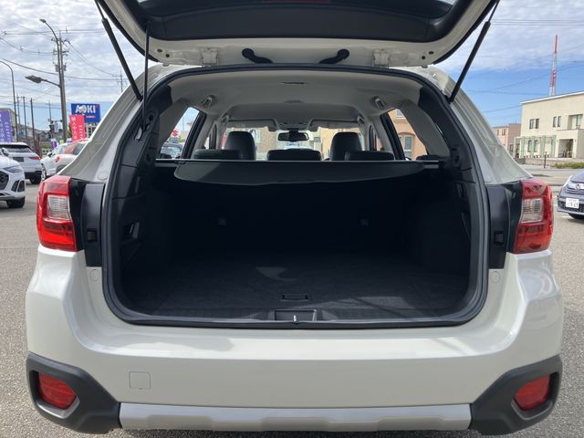 LEGACY OUTBACK